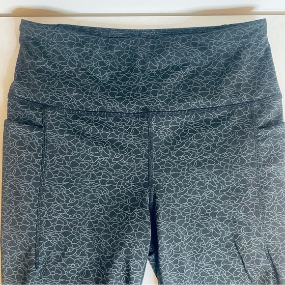 MONDETTA Cold Gear Performance Wear Leggings - Picture 2 of 9